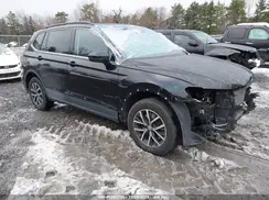 3VV3B7AX2KM196407 2019 VOLKSWAGEN TIGUAN