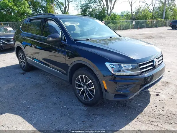 3VV3B7AX2LM069786 2020 VOLKSWAGEN TIGUAN - Image 1