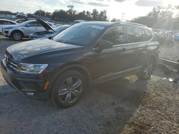 3VV3B7AX2LM071490 2020 VOLKSWAGEN TIGUAN - Image 1