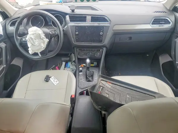 3VV3B7AX2LM089083 2020 VOLKSWAGEN TIGUAN - Image 8