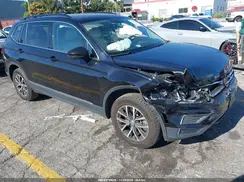 3VV3B7AX2LM095563 2020 VOLKSWAGEN TIGUAN