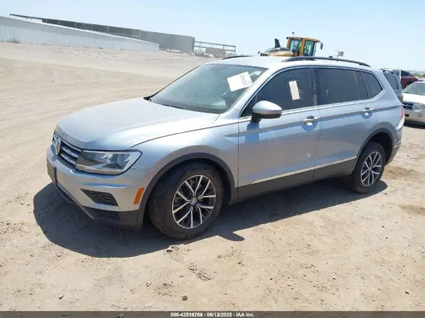 3VV3B7AX2LM106819 2020 VOLKSWAGEN TIGUAN - Image 2