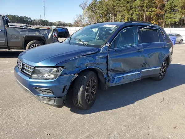 3VV3B7AX2LM115732 2020 VOLKSWAGEN TIGUAN - Image 1