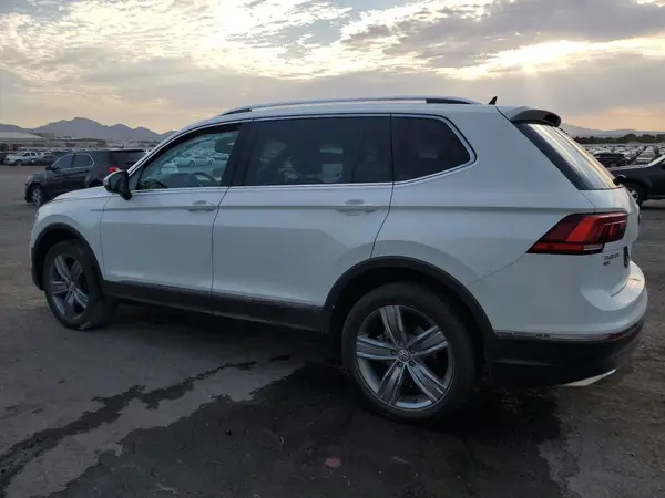 3VV3B7AX2LM127606 2020 VOLKSWAGEN TIGUAN - Image 2