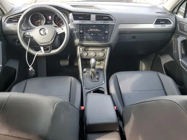 3VV3B7AX2LM141943 2020 VOLKSWAGEN TIGUAN - Image 8