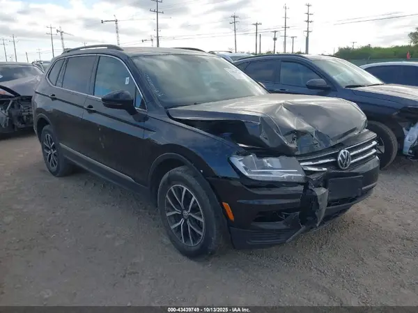 3VV3B7AX2MM073502 2021 VOLKSWAGEN TIGUAN - Image 1