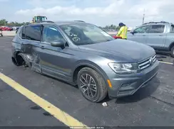 3VV3B7AX2MM108989 2021 VOLKSWAGEN TIGUAN