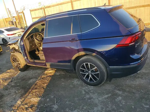 3VV3B7AX2MM126652 2021 VOLKSWAGEN TIGUAN - Image 2
