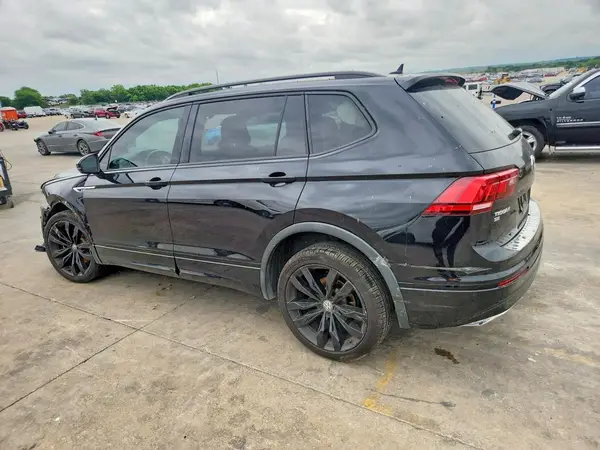 3VV3B7AX2MM153964 2021 VOLKSWAGEN TIGUAN - Image 2