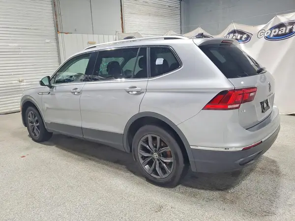 3VV3B7AX2NM020672 2022 VOLKSWAGEN TIGUAN - Image 2