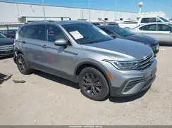 3VV3B7AX2NM041957 2022 VOLKSWAGEN TIGUAN