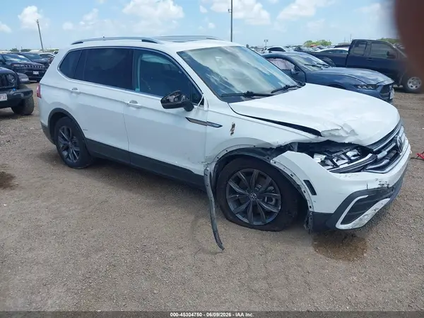 3VV3B7AX2NM080225 2022 VOLKSWAGEN TIGUAN - Image 1