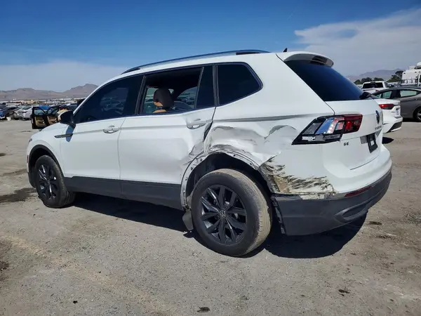 3VV3B7AX2NM150550 2022 VOLKSWAGEN TIGUAN - Image 2