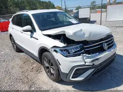 3VV3B7AX2NM151648 2022 VOLKSWAGEN TIGUAN
