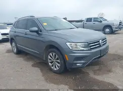 3VV3B7AX3JM000585 2018 VOLKSWAGEN TIGUAN