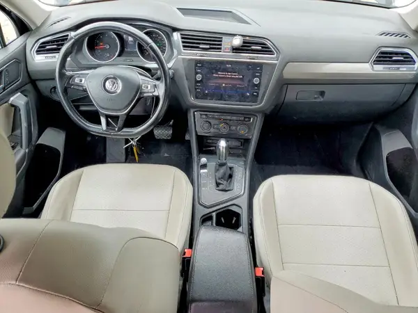 3VV3B7AX3JM002269 2018 VOLKSWAGEN TIGUAN - Image 8