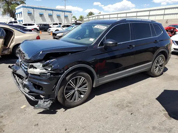 3VV3B7AX3JM005057 2018 VOLKSWAGEN TIGUAN - Image 1