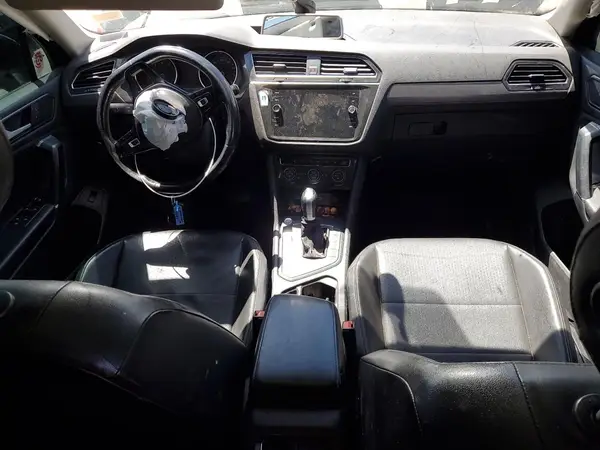 3VV3B7AX3JM005057 2018 VOLKSWAGEN TIGUAN - Image 8
