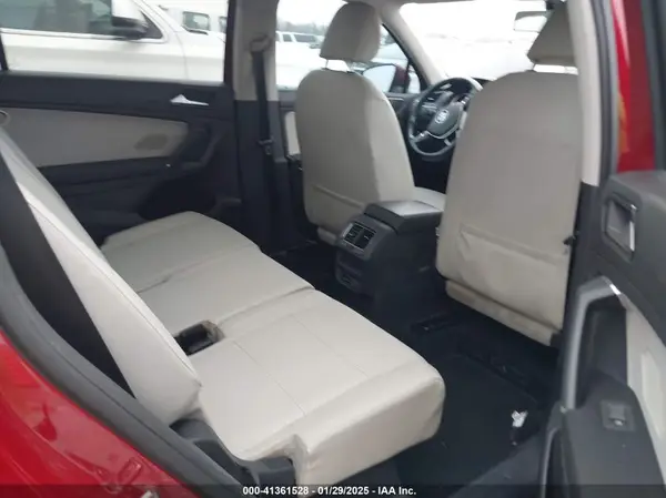 3VV3B7AX3JM020755 2018 VOLKSWAGEN TIGUAN - Image 8