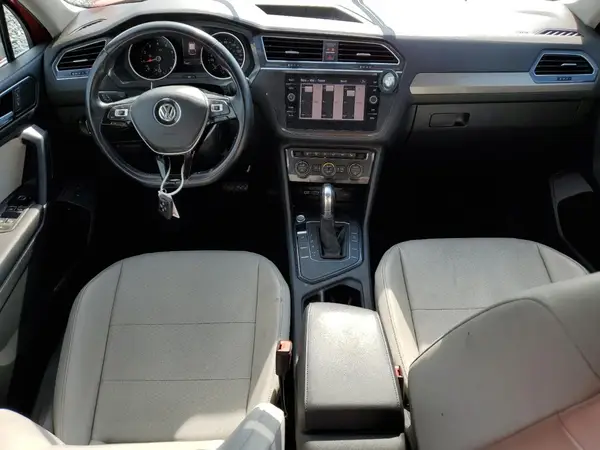 3VV3B7AX3JM021663 2018 VOLKSWAGEN TIGUAN - Image 8