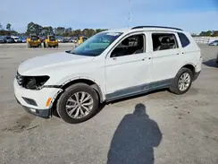 3VV3B7AX3JM028922 2018 VOLKSWAGEN TIGUAN