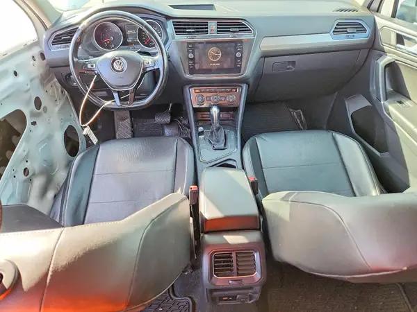 3VV3B7AX3JM028922 2018 VOLKSWAGEN TIGUAN - Image 8