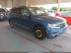 3VV3B7AX3JM033473 2018 VOLKSWAGEN TIGUAN