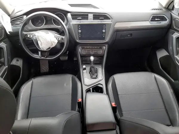3VV3B7AX3JM074007 2018 VOLKSWAGEN TIGUAN - Image 8