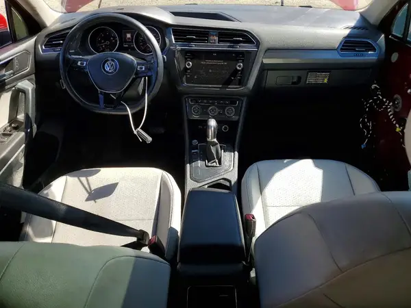 3VV3B7AX3JM075951 2018 VOLKSWAGEN TIGUAN - Image 8