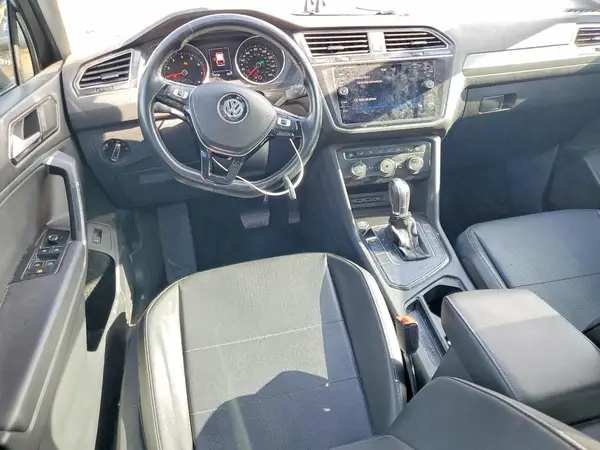 3VV3B7AX3JM185477 2018 VOLKSWAGEN TIGUAN - Image 8