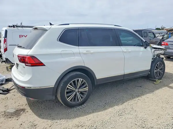 2018 VOLKSWAGEN TIGUAN COPART lot 49134326 auction photo 3