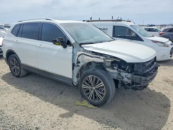 2018 VOLKSWAGEN TIGUAN COPART lot 49134326 auction photo 4