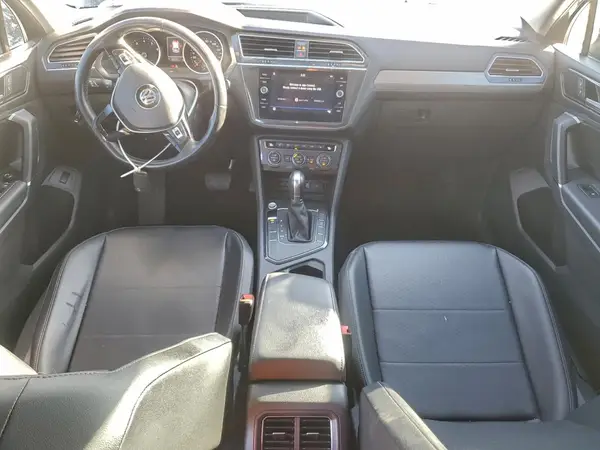 3VV3B7AX3JM210880 2018 VOLKSWAGEN TIGUAN - Image 8