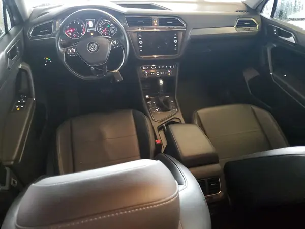 3VV3B7AX3JM214153 2018 VOLKSWAGEN TIGUAN - Image 8