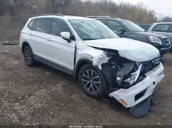 3VV3B7AX3JM214489 2018 VOLKSWAGEN TIGUAN