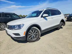 3VV3B7AX3JM214587 2018 VOLKSWAGEN TIGUAN