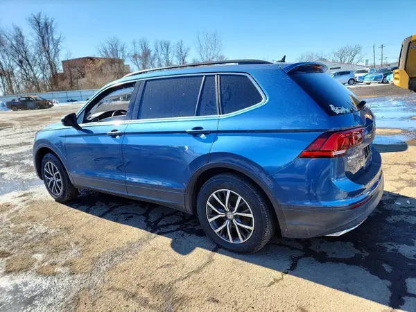 3VV3B7AX3KM006047 2019 VOLKSWAGEN TIGUAN - Image 2
