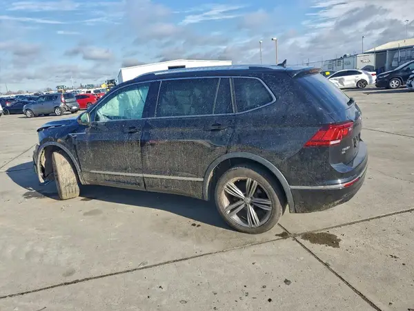 3VV3B7AX3KM058438 2019 VOLKSWAGEN TIGUAN - Image 2