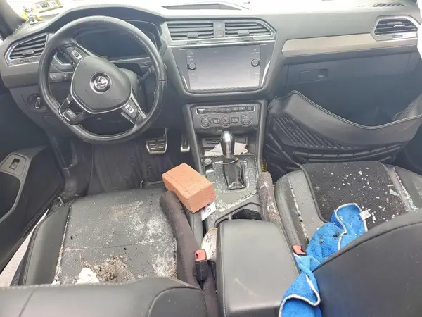 3VV3B7AX3KM059637 2019 VOLKSWAGEN TIGUAN - Image 8