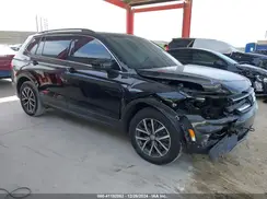 3VV3B7AX3KM085266 2019 VOLKSWAGEN TIGUAN