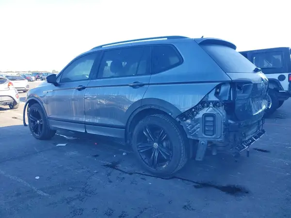 3VV3B7AX3KM086210 2019 VOLKSWAGEN TIGUAN - Image 2