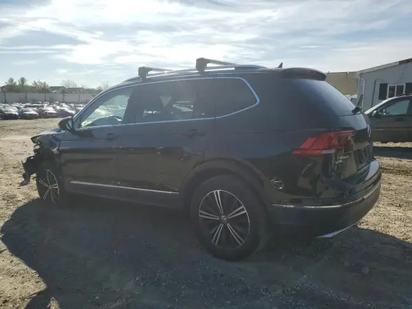 3VV3B7AX3KM087017 2019 VOLKSWAGEN TIGUAN - Image 2
