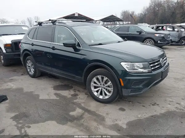 3VV3B7AX3KM092542 2019 VOLKSWAGEN TIGUAN - Image 1
