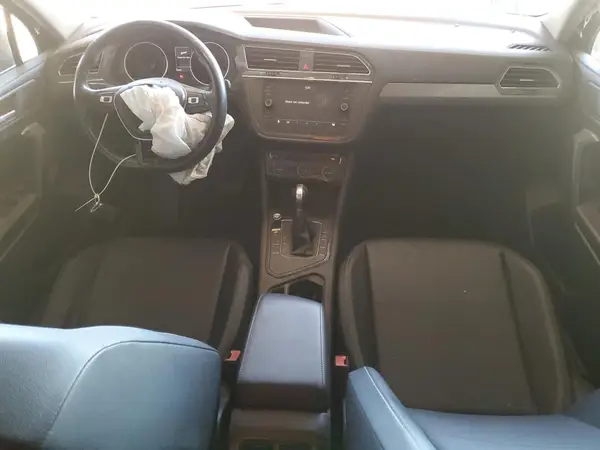 3VV3B7AX3KM098163 2019 VOLKSWAGEN TIGUAN - Image 8