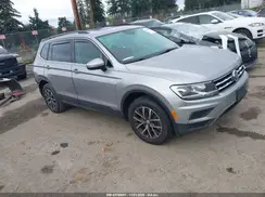 3VV3B7AX3KM108688 2019 VOLKSWAGEN TIGUAN