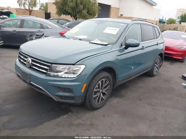 3VV3B7AX3KM113955 2019 VOLKSWAGEN TIGUAN - Image 2