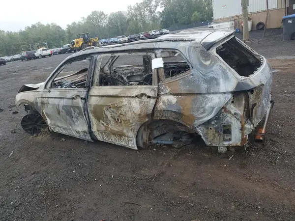 3VV3B7AX3KM132991 2019 VOLKSWAGEN TIGUAN - Image 2