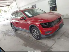 3VV3B7AX3KM146213 2019 VOLKSWAGEN TIGUAN