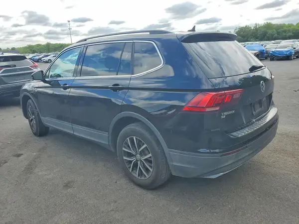 3VV3B7AX3KM185688 2019 VOLKSWAGEN TIGUAN - Image 2