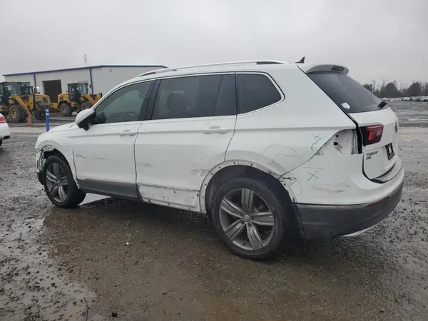 3VV3B7AX3LM014974 2020 VOLKSWAGEN TIGUAN - Image 2